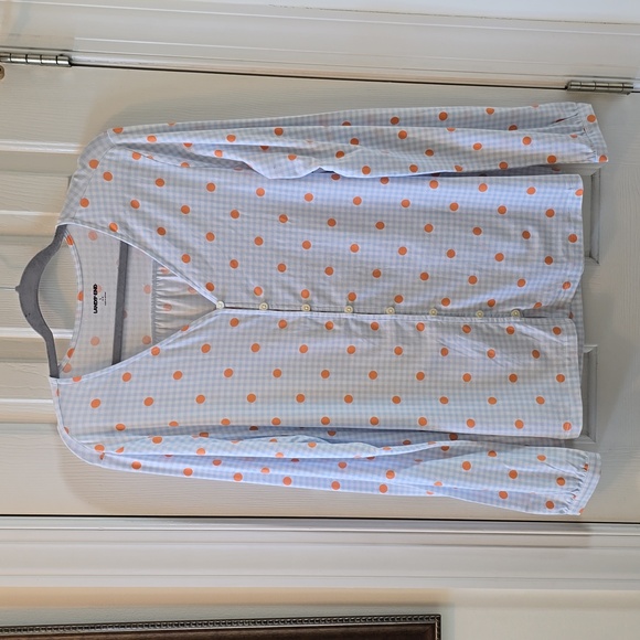 LANDS END BRAND WOMEN'S LONG SLEEVE BLUE & WHITE CHECKERED & DOTS TOP SIZE LARGE - Picture 2 of 14